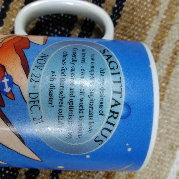 SAGITTARIUS DISNEY COFFEE CUP VINTAGE - Picture 3 of 16